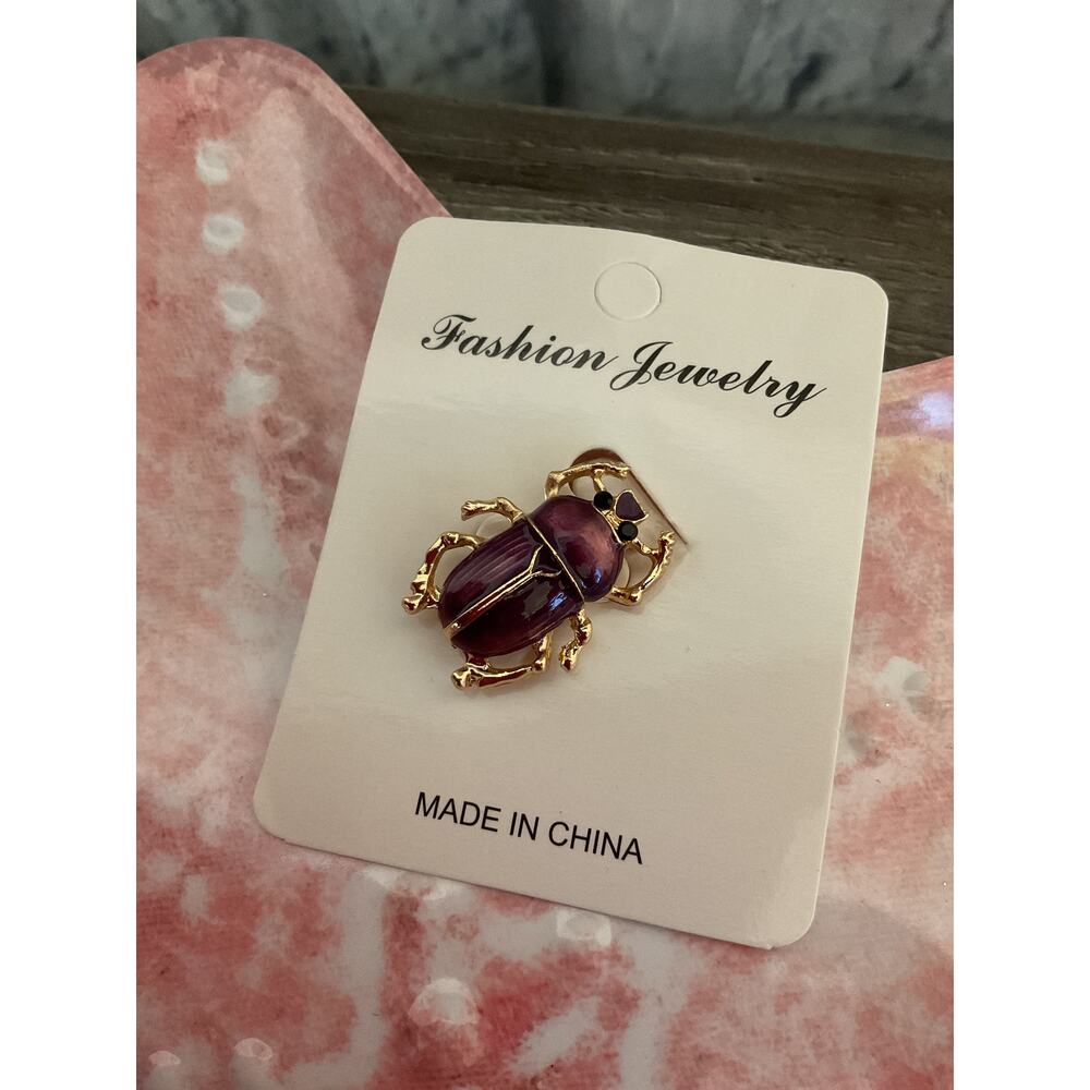 NWT Sylvia’s Boutique Beetle Bug Pin Brooch Purple Silver